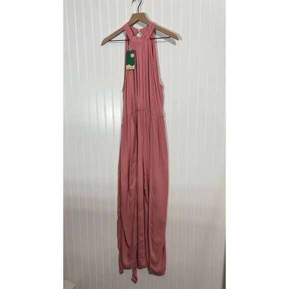 Halara Pleated Wide Leg Jumpsuit M Pink Sleeveless Flowy High Neck NWT Resort - Picture 1 of 6